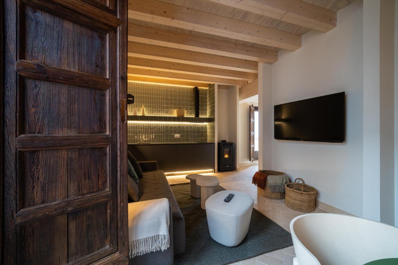 Apartamentos Vilafames Antic Palau Esterno foto