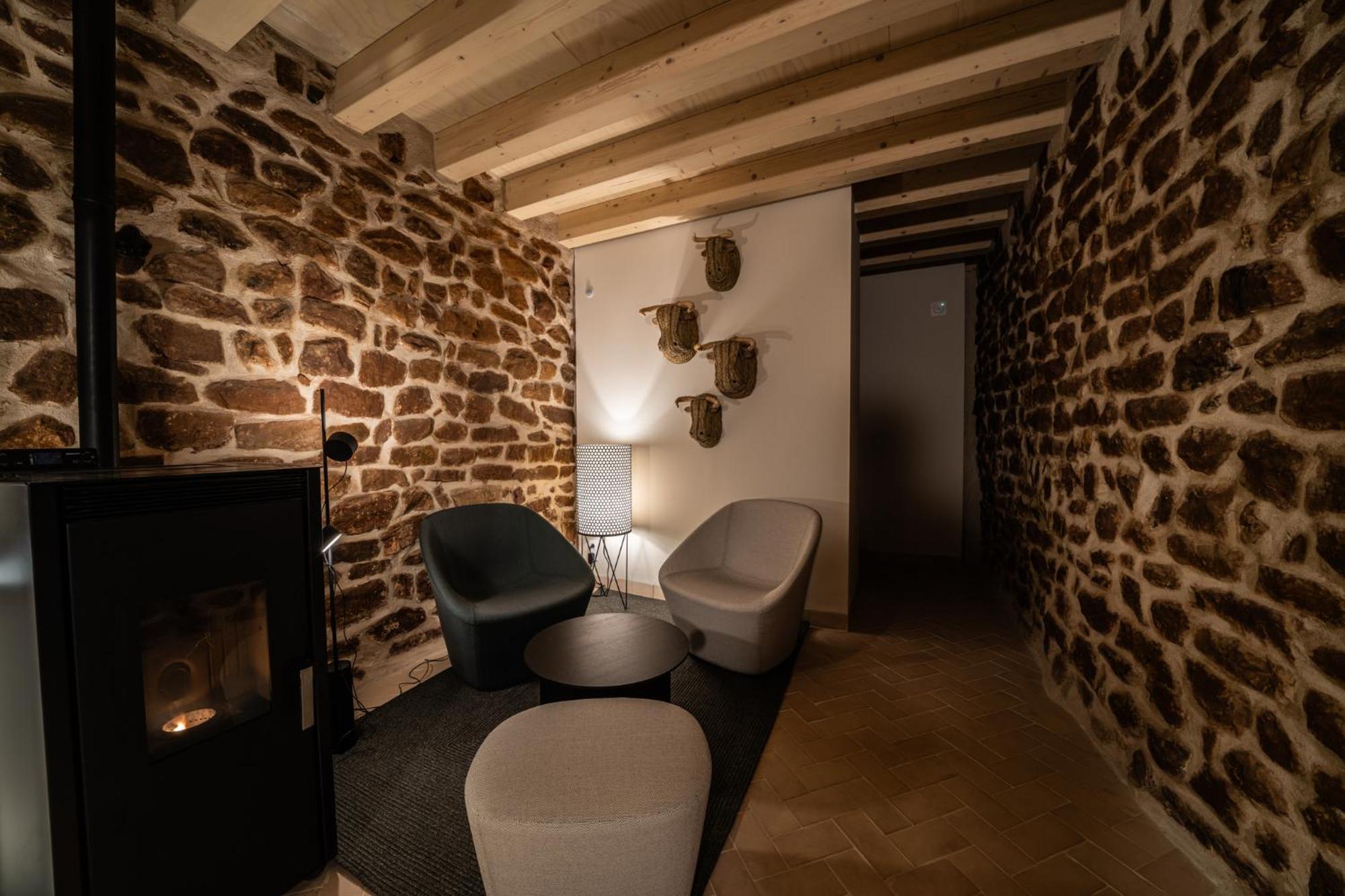 Apartamentos Vilafames Antic Palau Esterno foto
